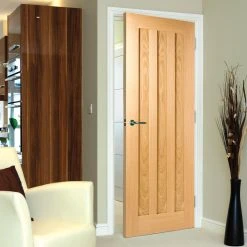 Idaho Oak 3 Panel Internal Door - Prefinished