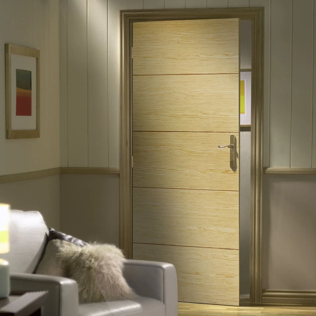 Bespoke Lille Oak Flush Internal Door - Prefinished 1 Bespoke Lille Oak Flush Internal Door - Prefinished