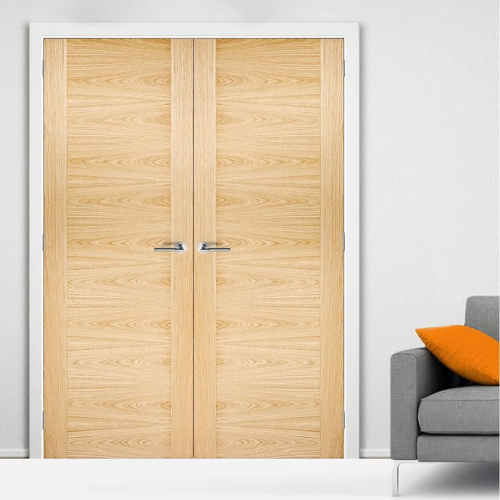 Bespoke Sofia Oak Flush Internal Door Pair - Prefinished 1 Bespoke Sofia Oak Flush Internal Door Pair - Prefinished