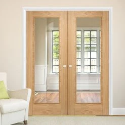 Bespoke Vancouver Oak 1L Internal Door Pair - Clear Glass - Prefinished